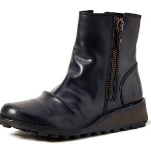 FLY LONDON Ankle Boot - Never worn